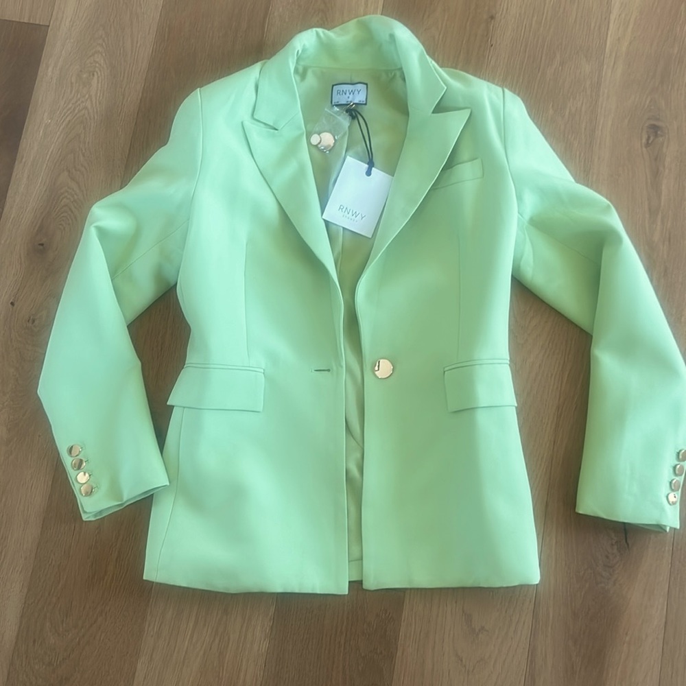 RNWY amity blazer